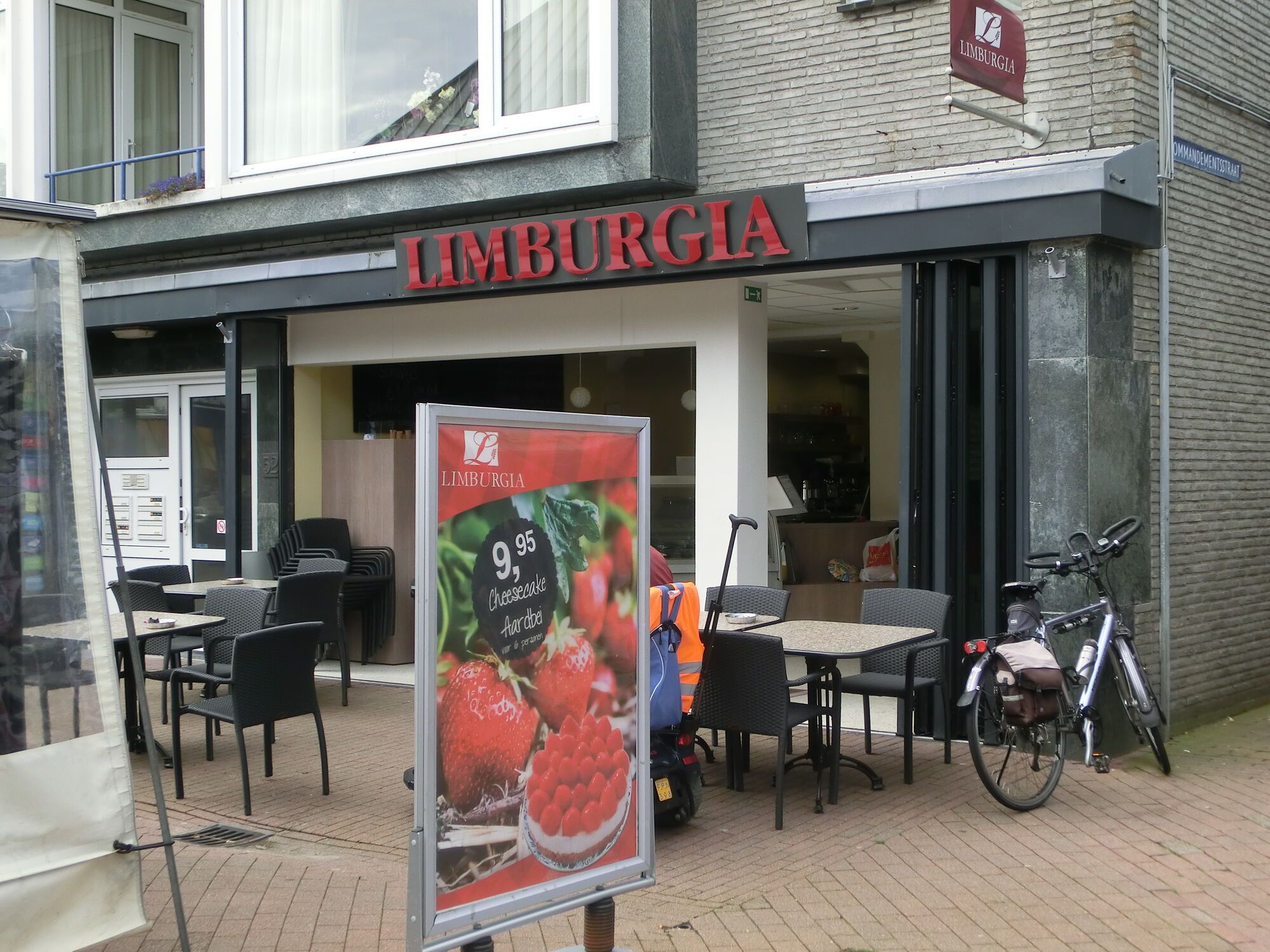 Een foto van Limburgia Delfzijl